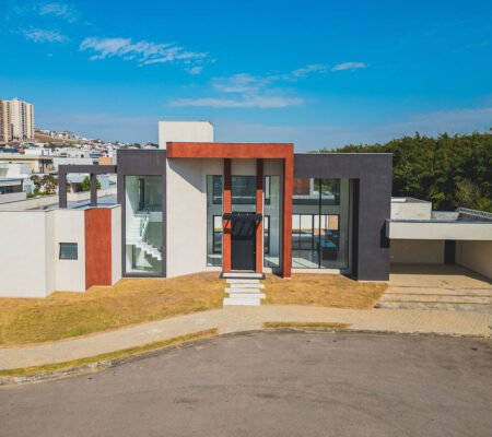 Imóvel de alto padrão no Urbanova | SJC